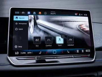 Volkswagen Tiguan - 1.5 eHybrid R-Line Edition