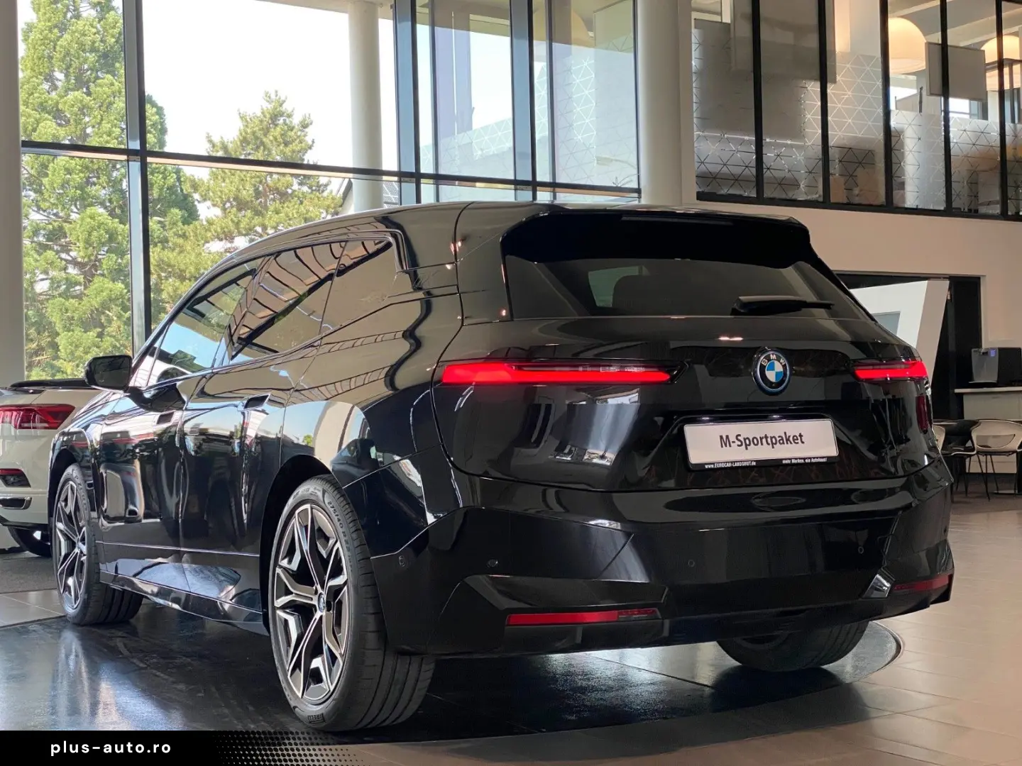 BMW iX 40 Sport Excellence Laser M-Sitz Sbel ACC 22