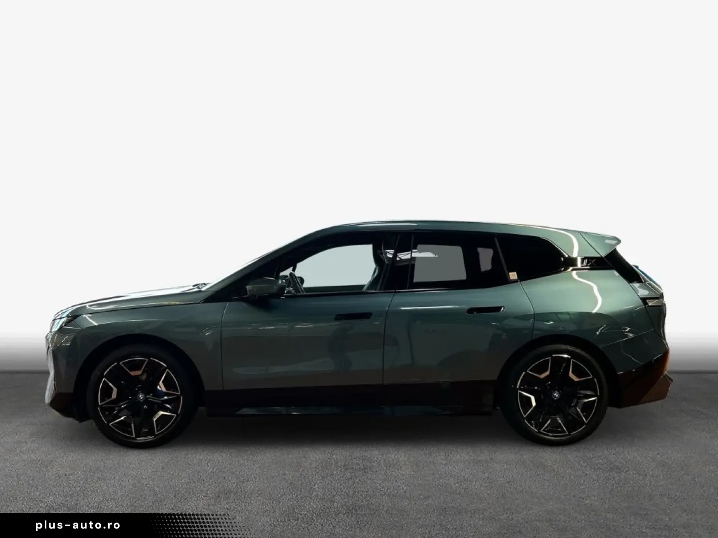 BMW iX xDrive40  AHK Pano H K