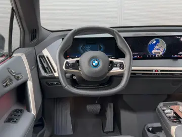 BMW iX 50 xDrive Sport Sitzbelüftung Pano 360  H K
