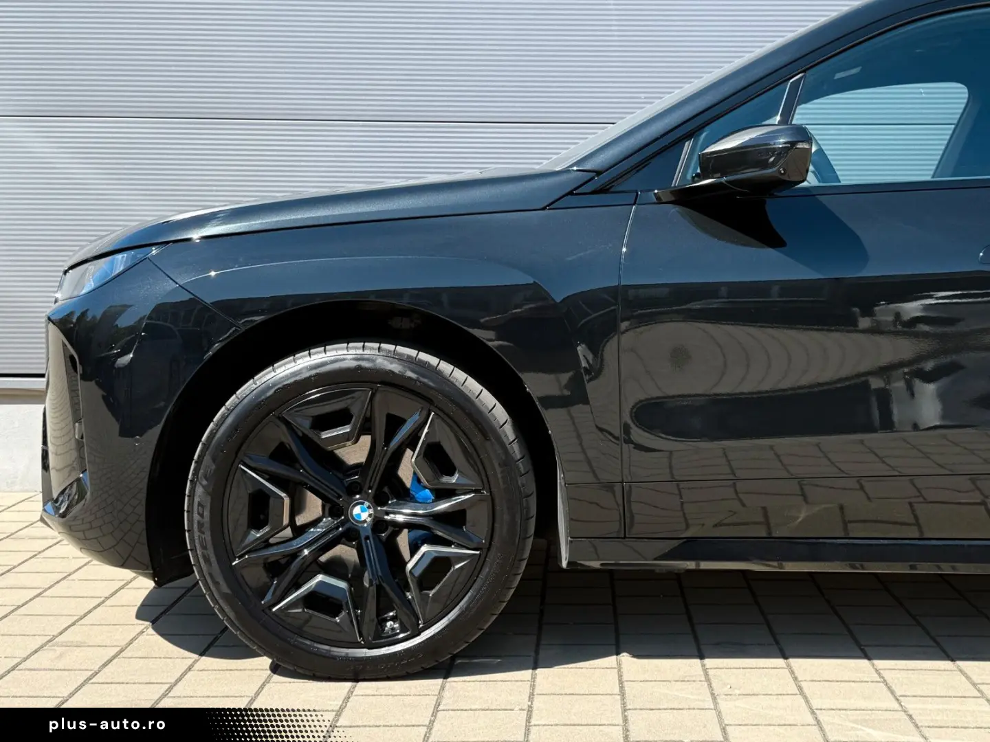 BMW iX 60 xDrive M Sport 2-AchsLuft AHK Autobahn