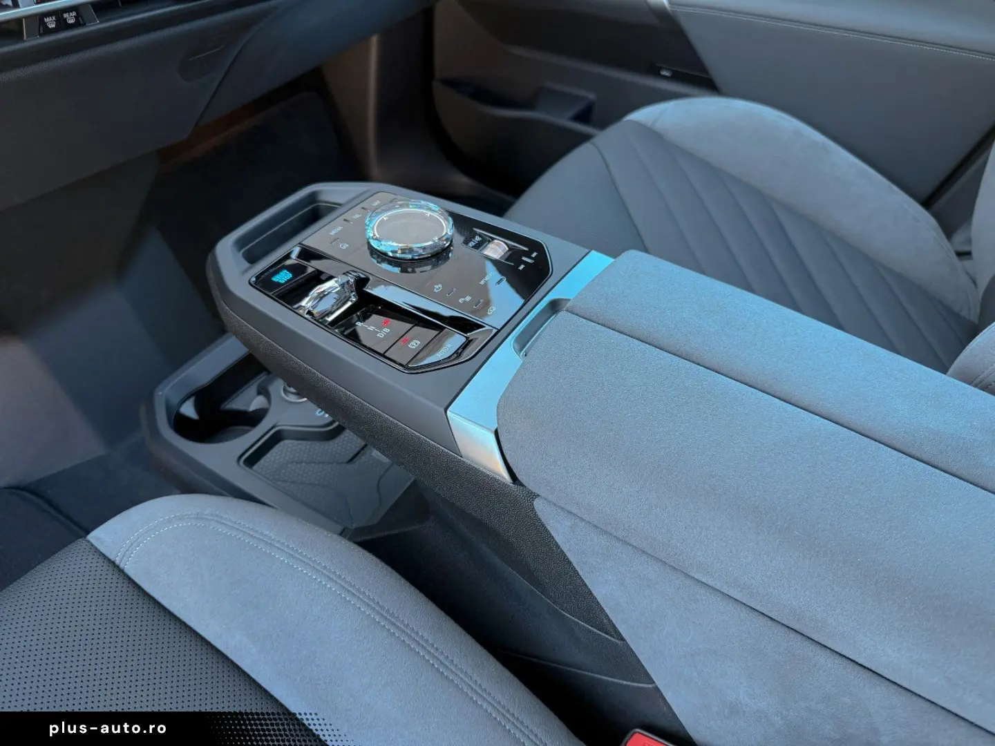 BMW iX 60 xDrive M Sport 2-AchsLuft AHK Autobahn