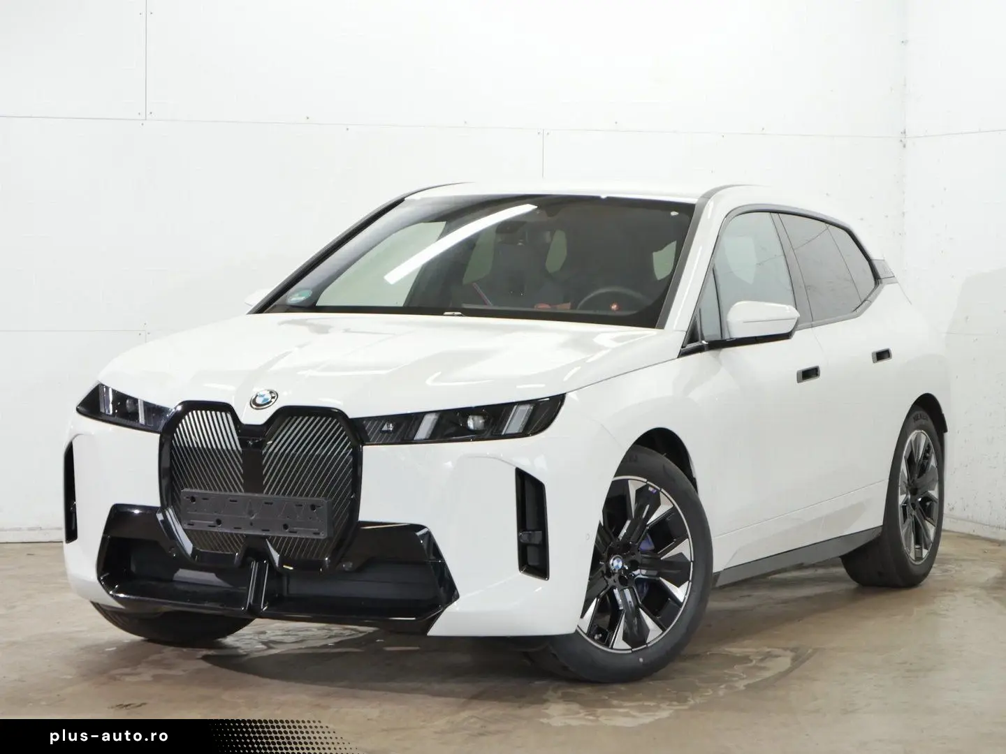BMW iX xDrive60 M Sport Luftfederung Wärmepaket AC-P