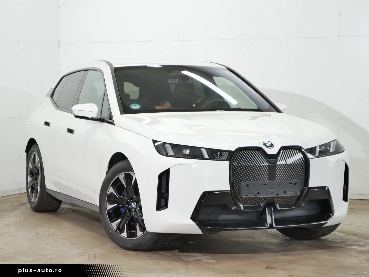 BMW iX xDrive60 M Sport Luftfederung Wärmepaket AC-P