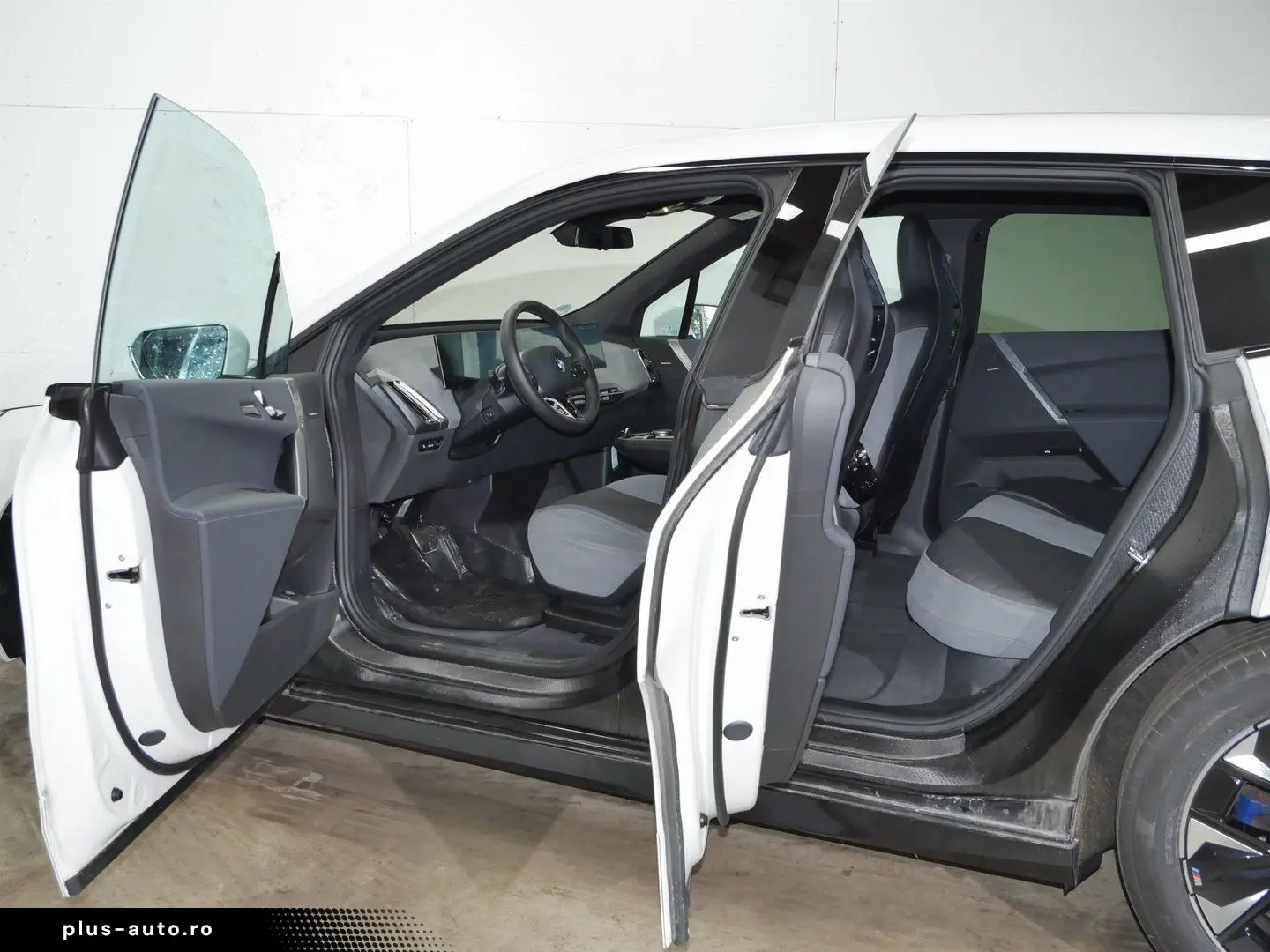 BMW iX xDrive60 M Sport Luftfederung Wärmepaket AC-P
