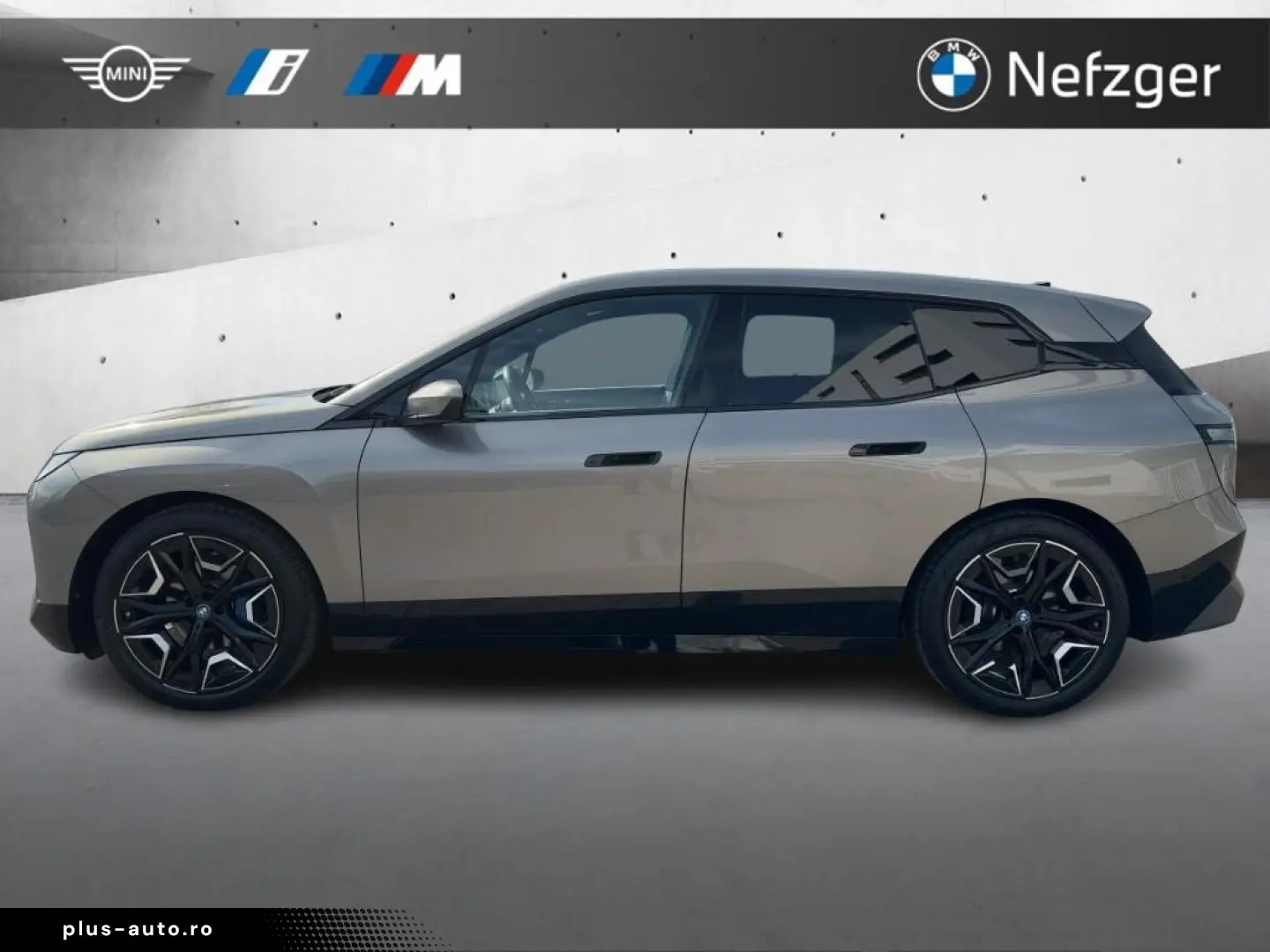 BMW iX xDrive50 Sportpaket HUD Sky Laser ACC AHK