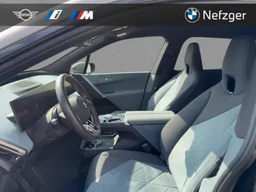 BMW iX xDrive50 Sportpaket HUD Sky Laser ACC AHK