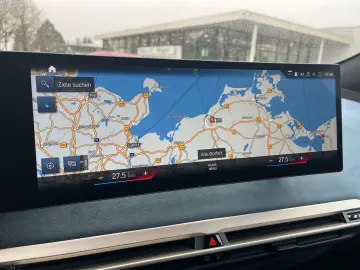 BMW iX xDrive50 HUD AHK Panoramadach Harman Kardon