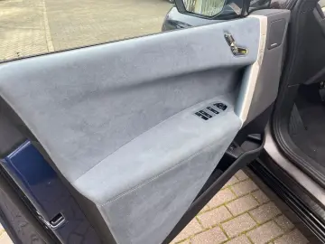 BMW iX xDrive50 HUD AHK Panoramadach Harman Kardon