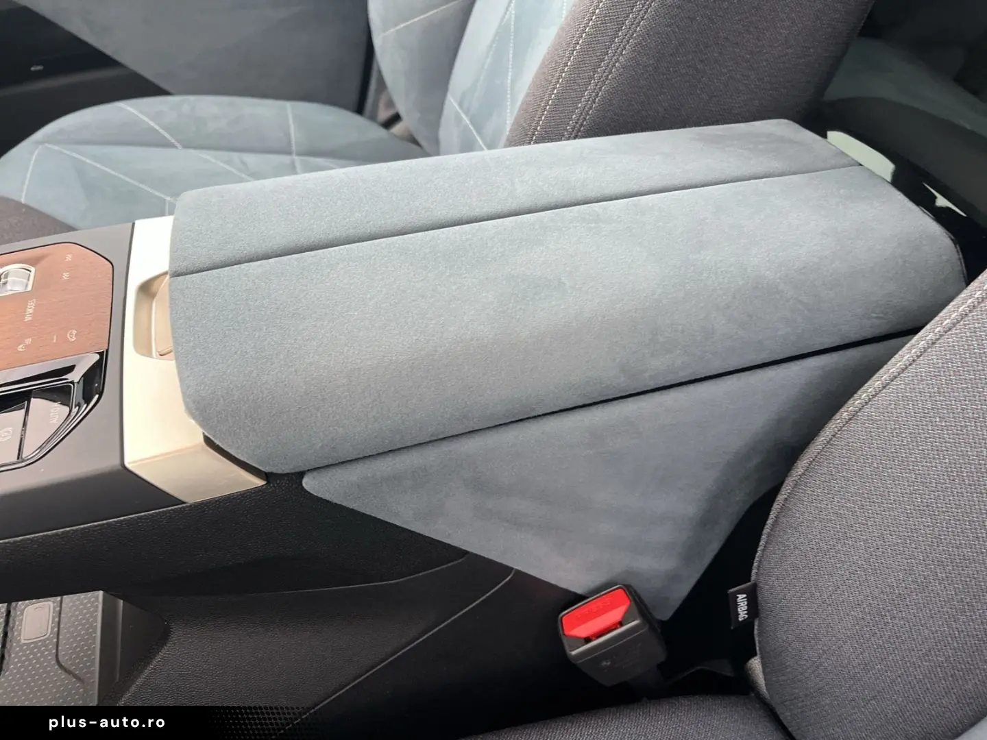 BMW iX xDrive50 HUD AHK Panoramadach Harman Kardon