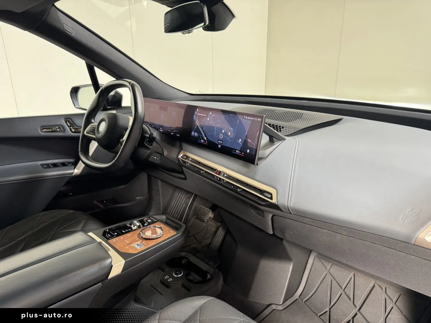 BMW IX 76.6 kwh xDrive50 - Pano - Harman Kardon - So