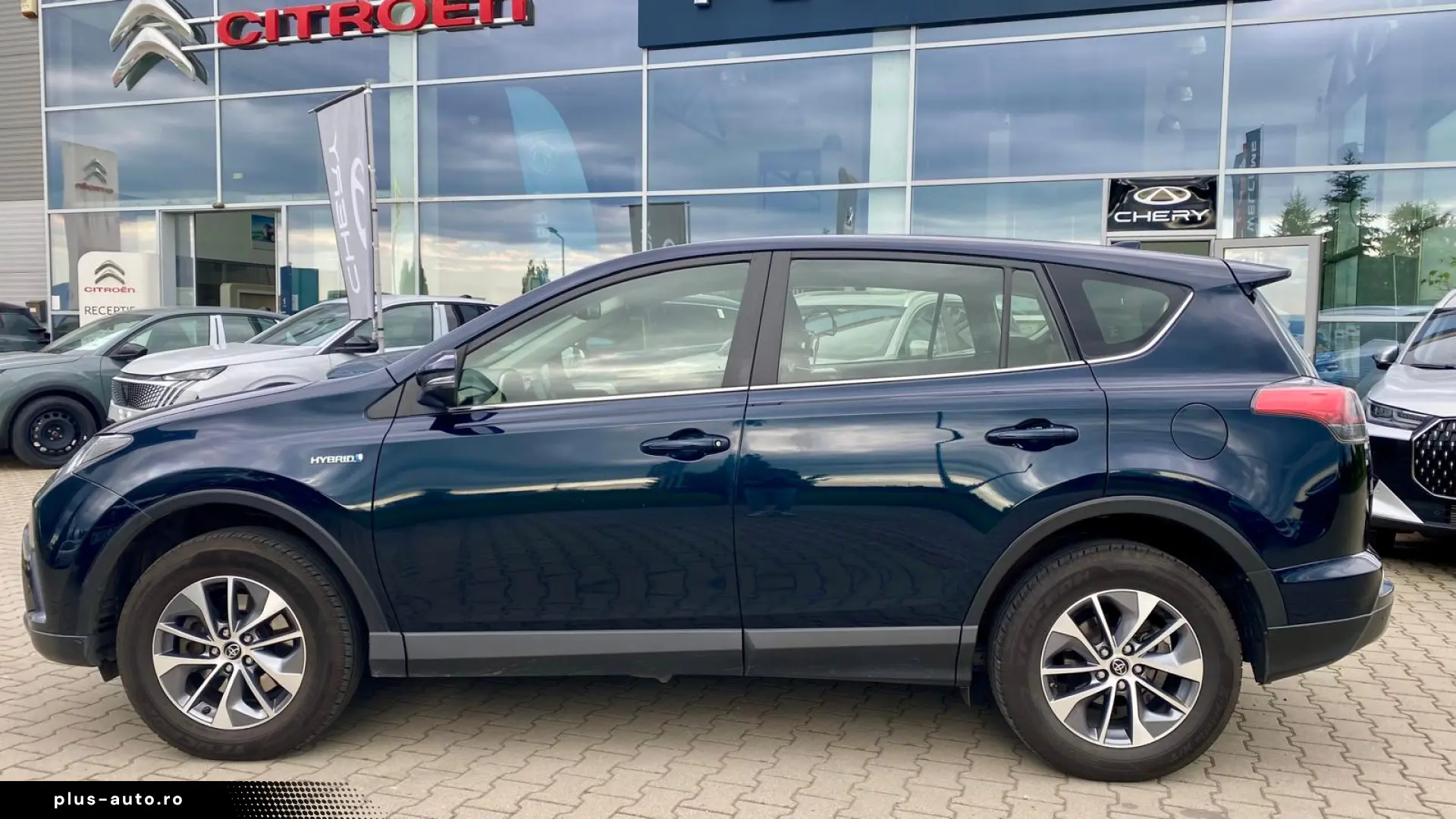 TOYOTA RAV4 HYBRID 2017