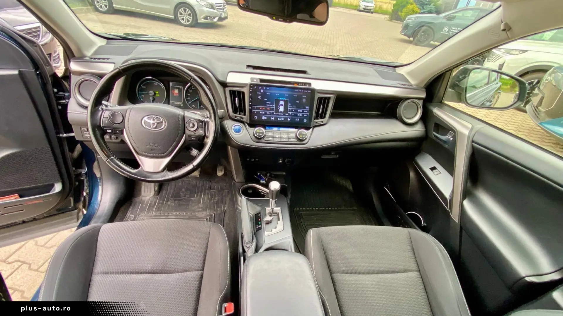 TOYOTA RAV4 HYBRID 2017