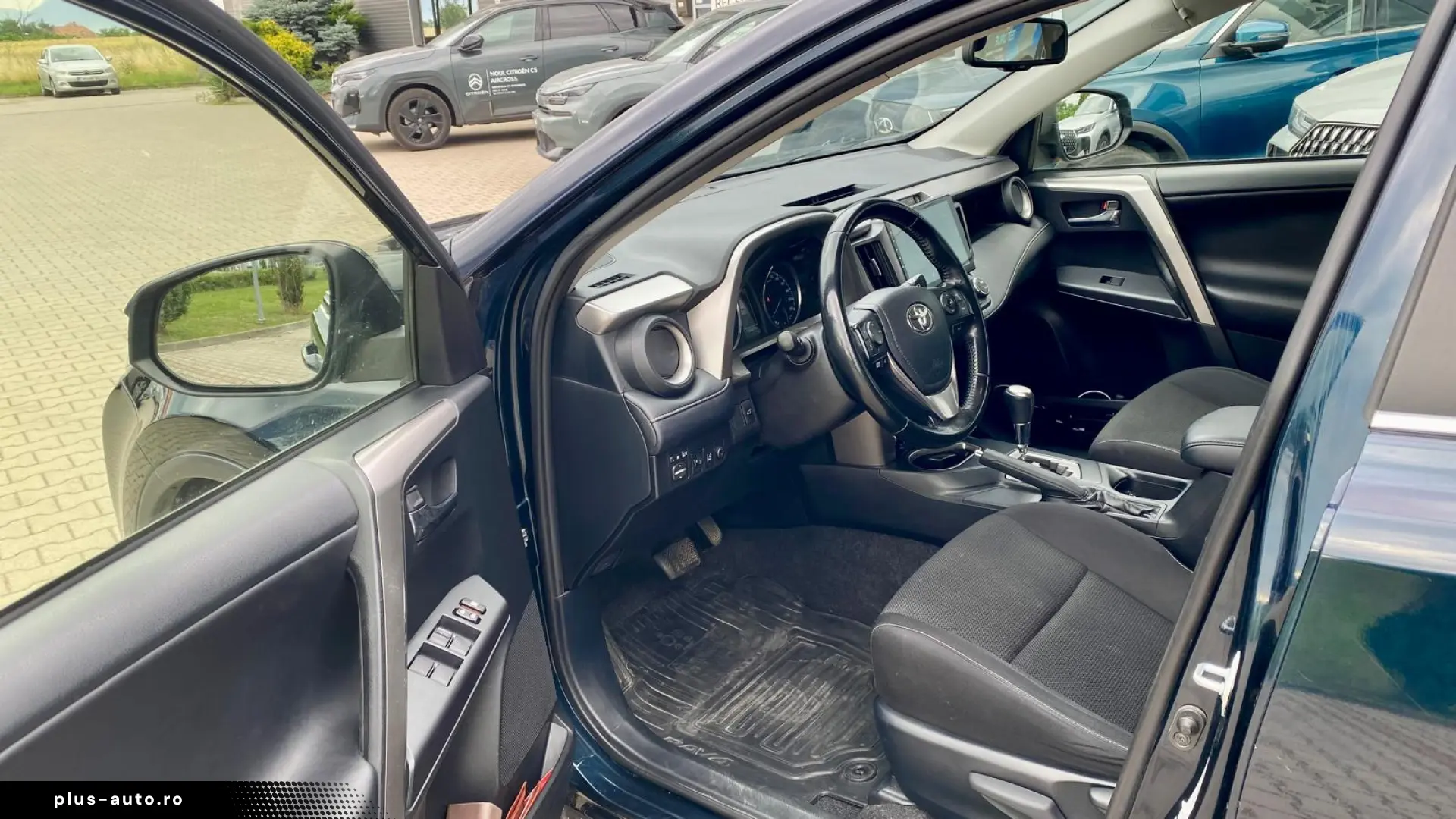 TOYOTA RAV4 HYBRID 2017