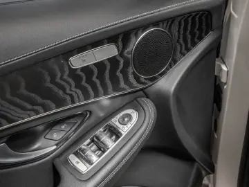 MERCEDES-BENZ GLC 300 de 4M Airmatic