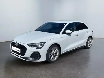 AUDI Sportback 30 TFSI Aut S-Line KAMERA LED ACC Navi