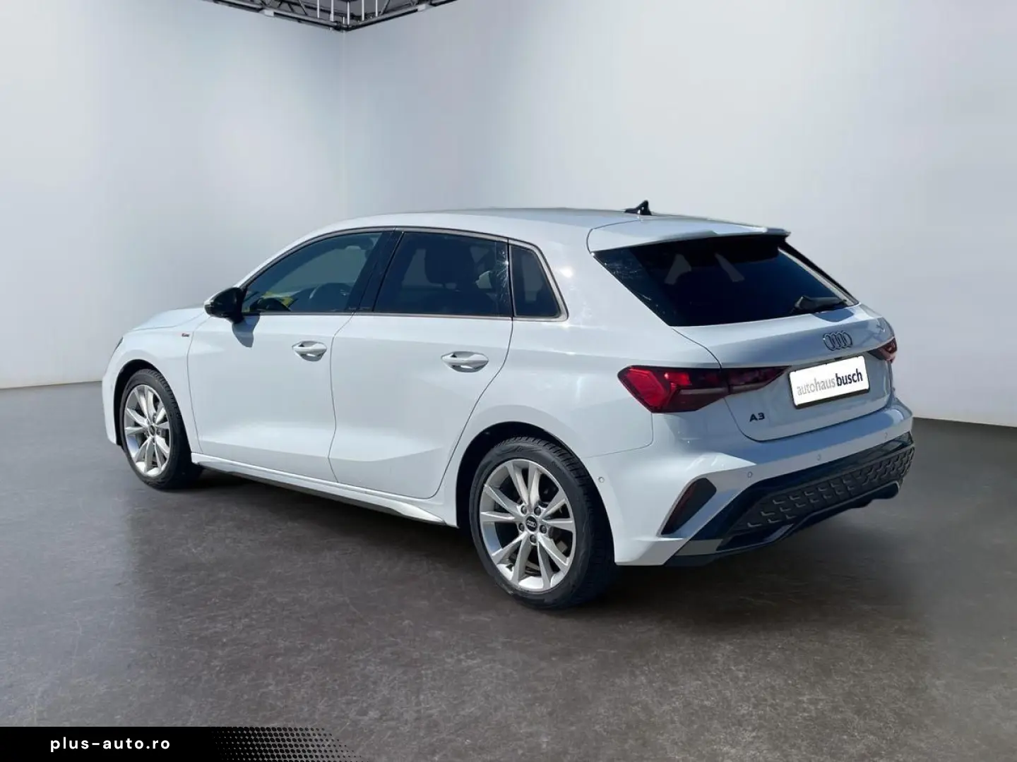 AUDI Sportback 30 TFSI Aut S-Line KAMERA LED ACC Navi