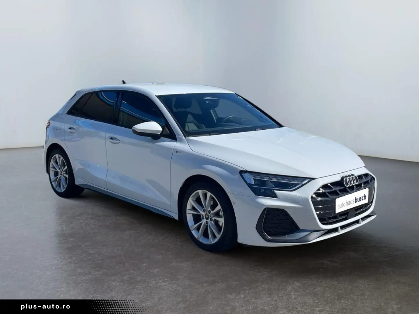 AUDI Sportback 30 TFSI Aut S-Line KAMERA LED ACC Navi