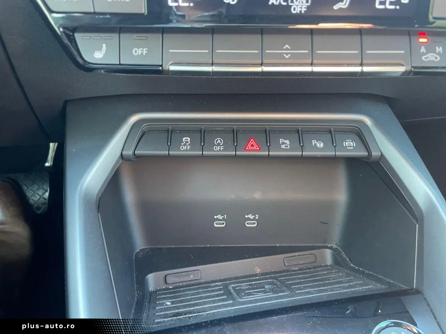 AUDI Sportback 30 TFSI Aut S-Line KAMERA LED ACC Navi