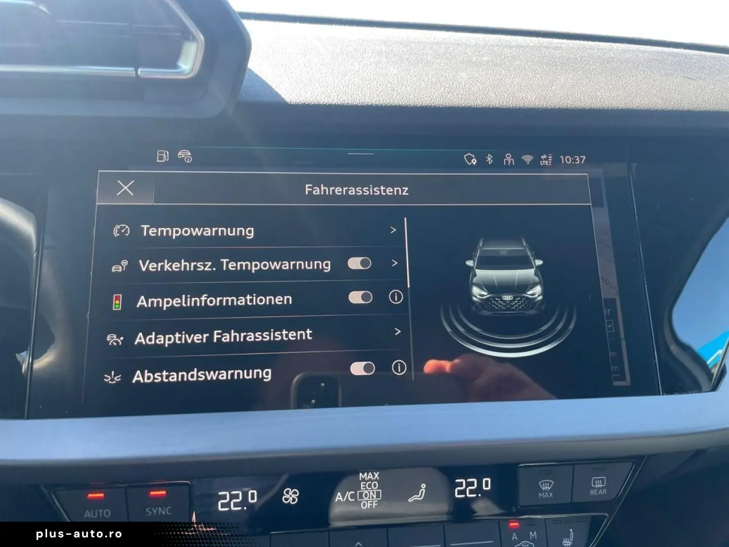 AUDI Sportback 30 TFSI Aut S-Line KAMERA LED ACC Navi