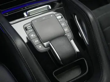 MERCEDES-BENZ GLE 300 d 4Matic  AMG Distronic Kam