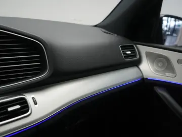 MERCEDES-BENZ GLE 300 d 4Matic  AMG Distronic Kam