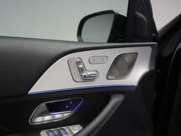 MERCEDES-BENZ GLE 300 d 4Matic  AMG Distronic Kam