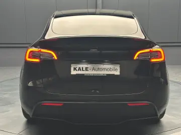 TESLA Model Y Performance Dual AWD