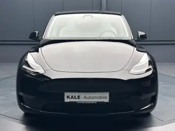 TESLA Model Y Performance Dual AWD