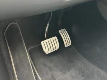 TESLA Model Y Performance Dual AWD