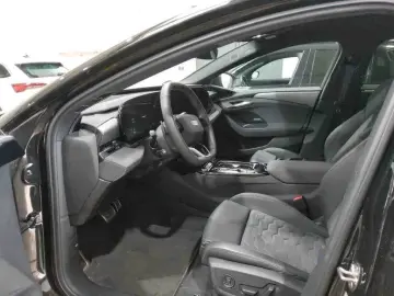 AUDI A6 e-tron Avant performance S-Line Garantie