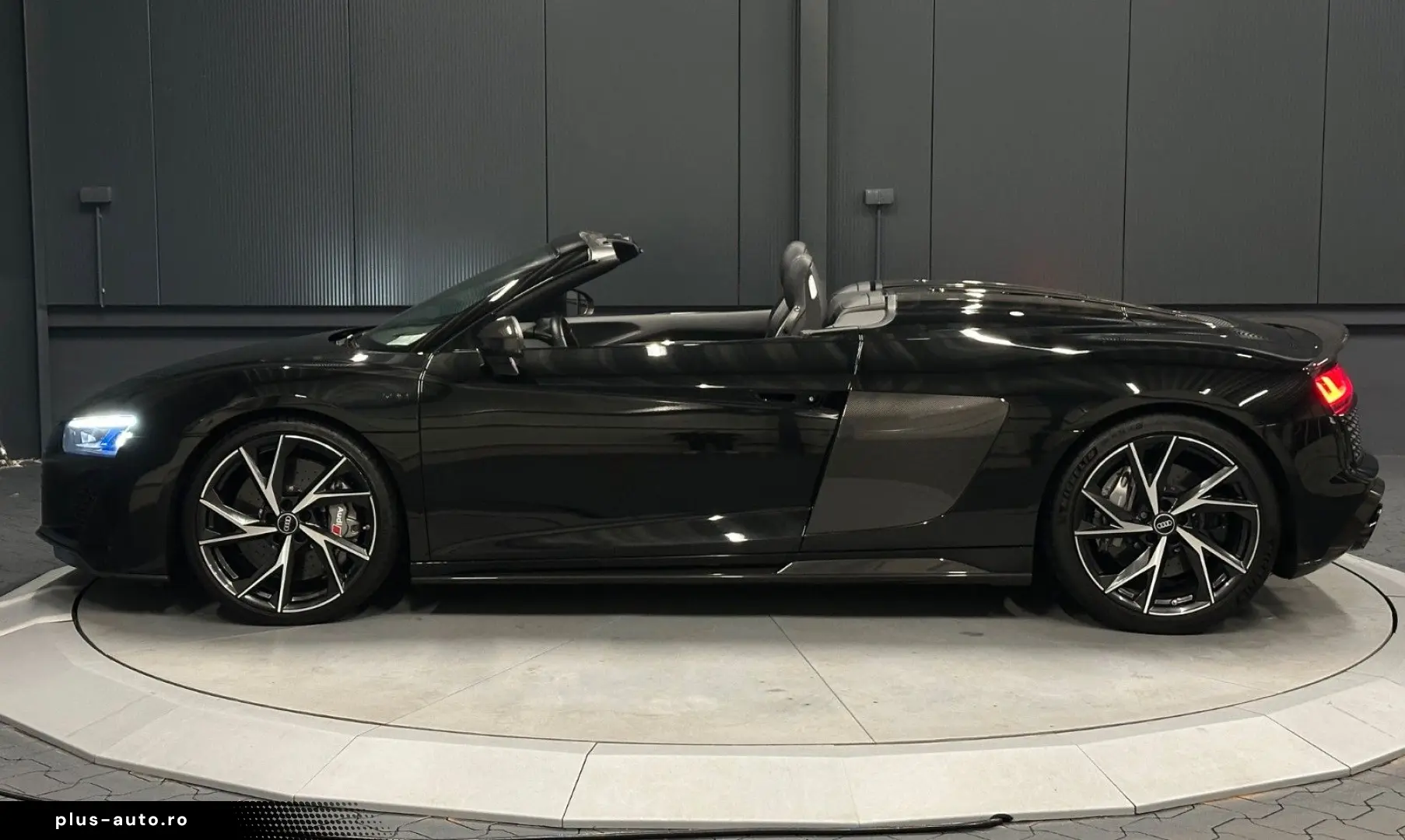 AUDI R8 Spyder V10 qua performance CARBON Frane ceramice