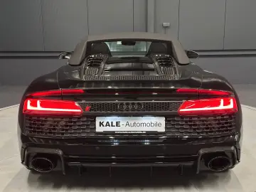 AUDI R8 Spyder V10 qua performance CARBON Frane ceramice