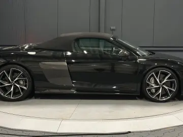 AUDI R8 Spyder V10 qua performance CARBON Frane ceramice