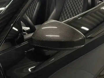 AUDI R8 Spyder V10 qua performance CARBON Frane ceramice