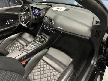 AUDI R8 Spyder V10 qua performance CARBON Frane ceramice