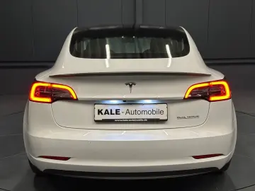 TESLA Model 3 Performance Dual AWD