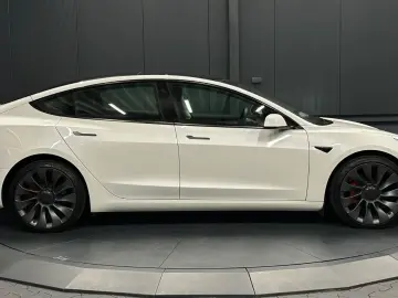 TESLA Model 3 Performance Dual AWD