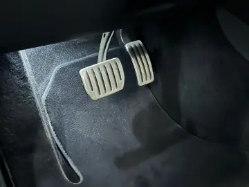 TESLA Model 3 Performance Dual AWD