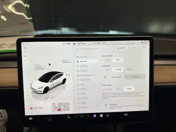 TESLA Model 3 Performance Dual AWD