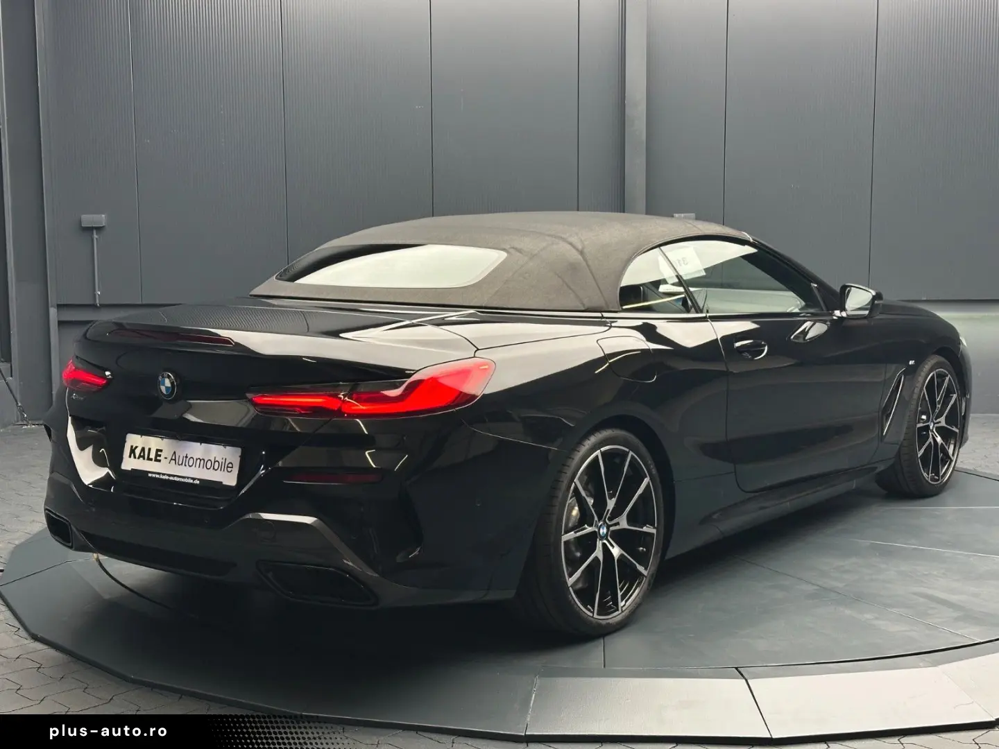 BMW 840i Cabrio xDrive M-Sport Garantie 12 luni