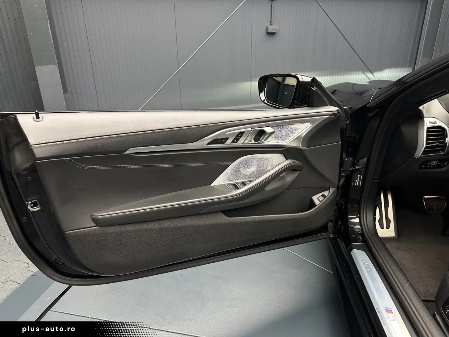 BMW 840i Cabrio xDrive M-Sport Garantie 12 luni