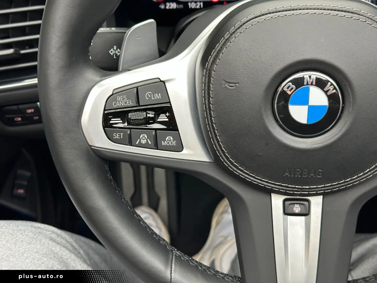 BMW 840i Cabrio xDrive M-Sport Garantie 12 luni