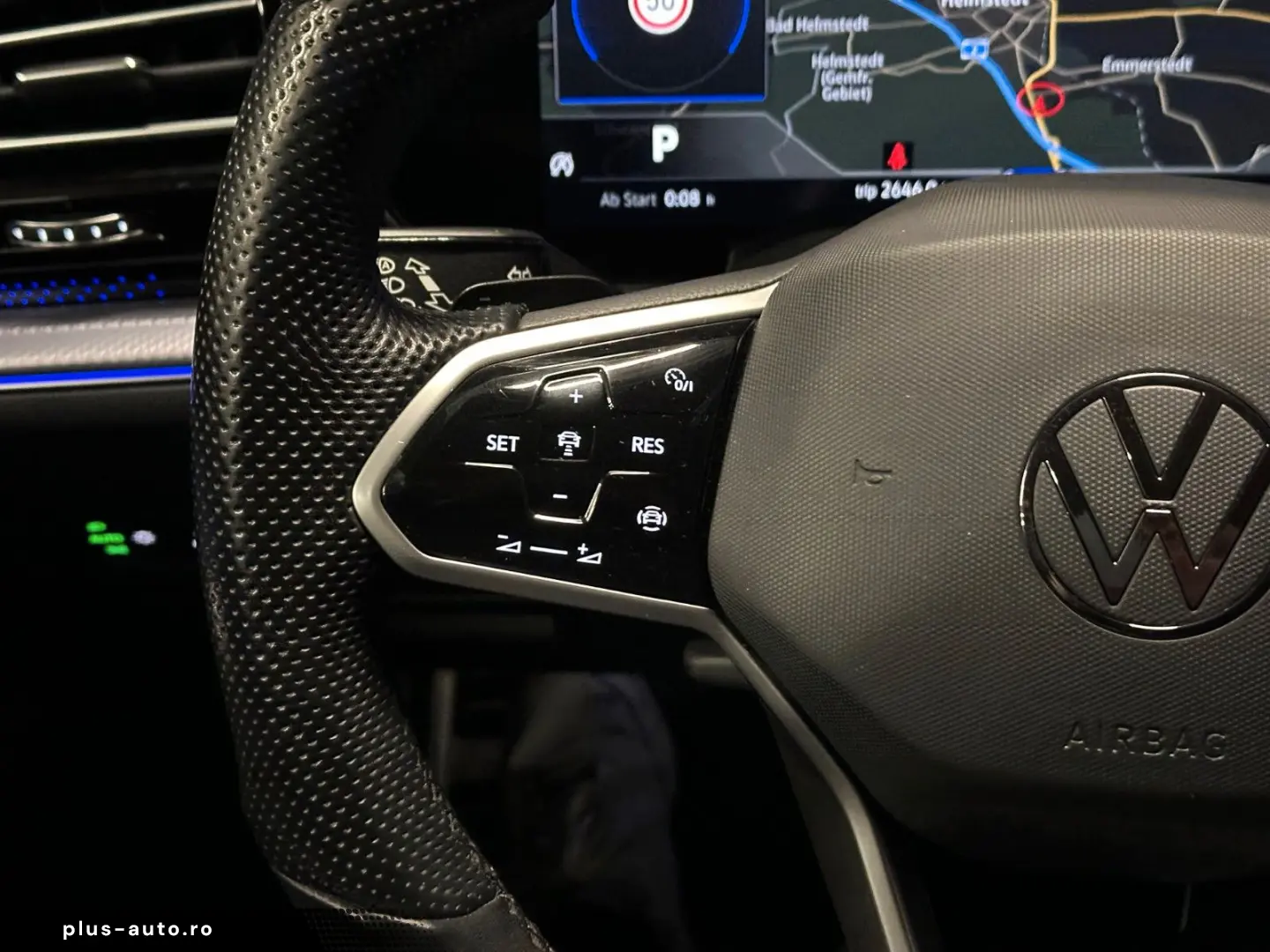 VW Touareg R-Line 4Motion Garantie 12 luni