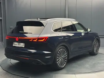 VW Touareg eHybrid Elegance Garantie 12 luni