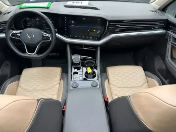 VW Touareg eHybrid Elegance Garantie 12 luni