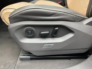 VW Touareg eHybrid Elegance Garantie 12 luni