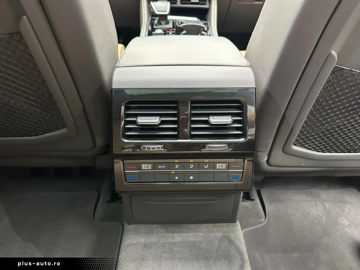 VW Touareg eHybrid Elegance Garantie 12 luni
