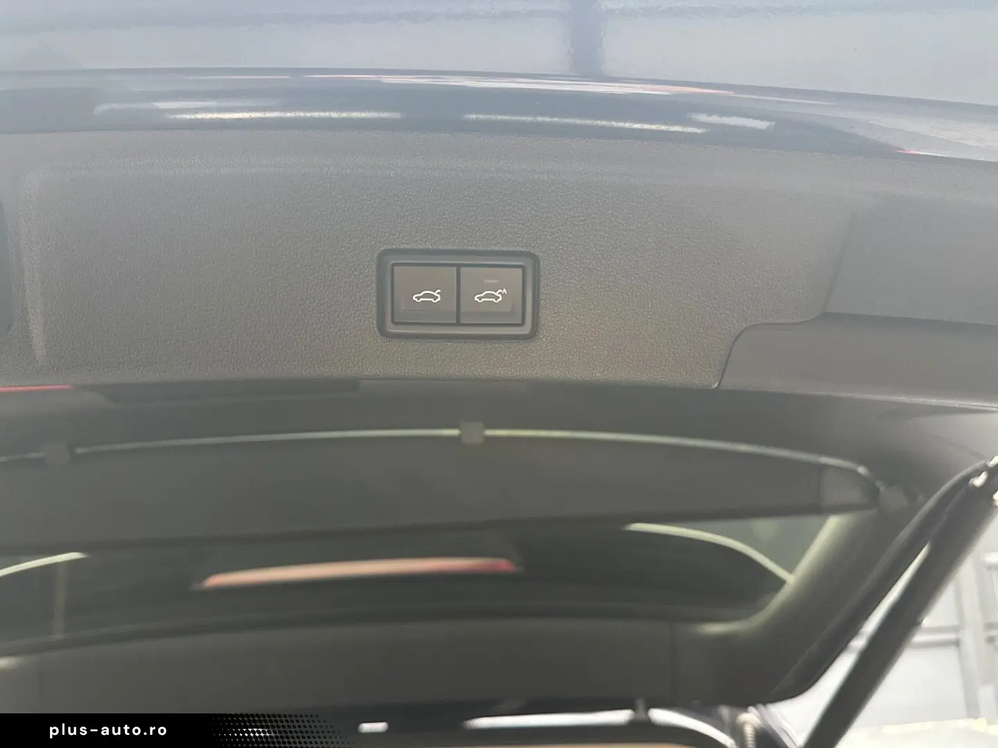 VW Touareg eHybrid Elegance Garantie 12 luni