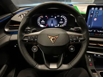 CUPRA Terramar 1.5 eTSI DSG Performance Garantie 12 luni